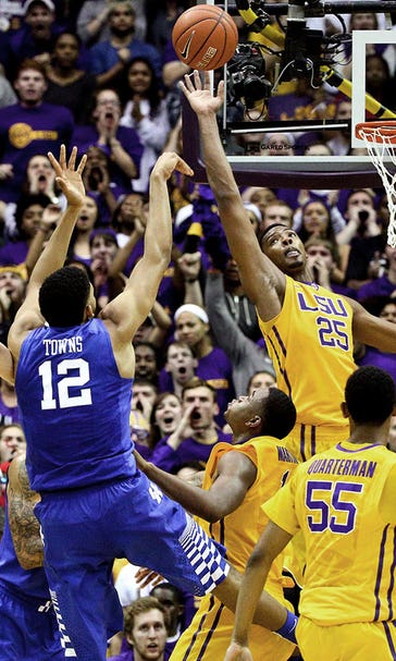 Towns shakes off technical, helps No. 1 Kentucky rally past LSU